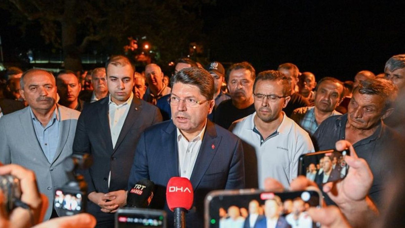 Bakan Yılmaz Tunç yangınları yerinde inceledi! "17 şüpheli tutuklandı" - Resim: 3