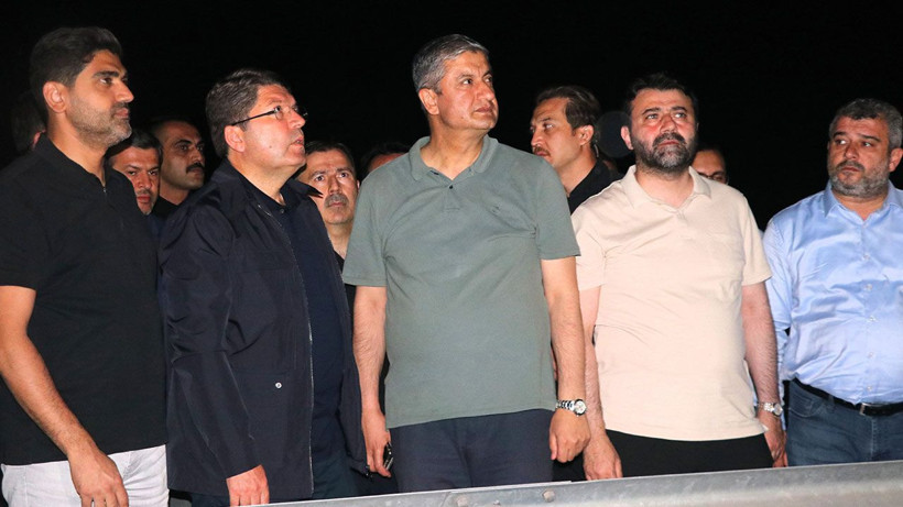 Orman yangınlarıyla mücadele sürüyor! Bakan Tunç: Adliye ve CTE Arama Kurtarma ekipleri de görevde! - Resim: 5