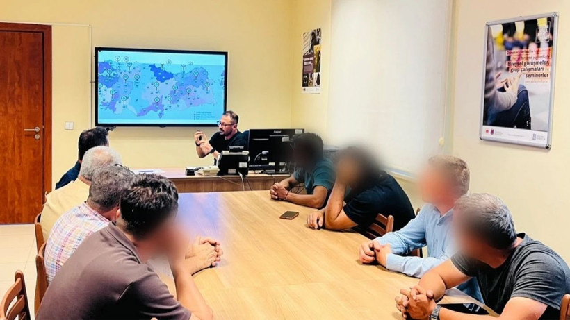 Kızılay'dan yükümlülere kan bağışı semineri! Başsavcı Ercan Ceylan öncülük etti - Resim: 2