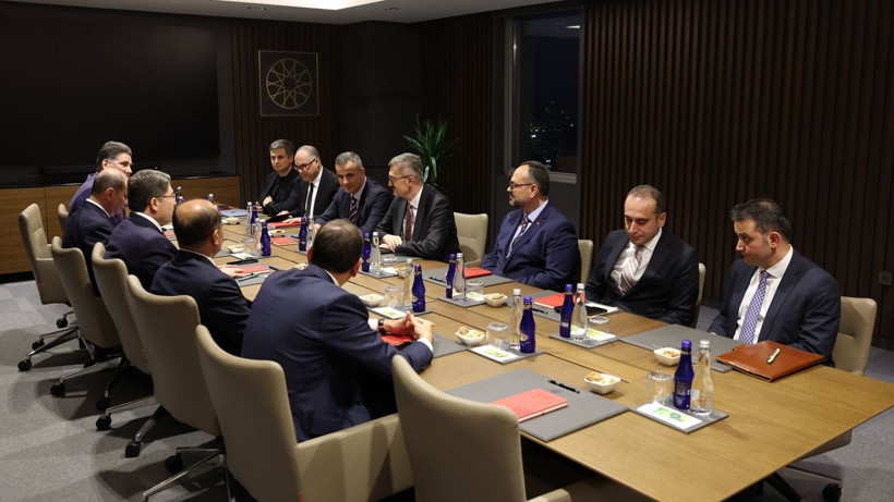 Bakan Tunç ile İletişim Başkanı Duran bir araya geldi - Resim: 2