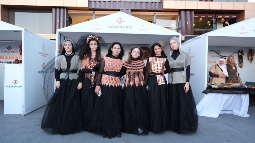 Başsavcı Değerli, Erzincan Yaşayan Miras Festivali’nin açılışına katıldı - Resim: 4