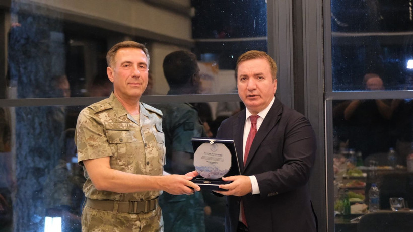 Emekliye ayrılan paşalara veda yemeği! Başsavcı Mustafa Değerli de katıldı - Resim: 3