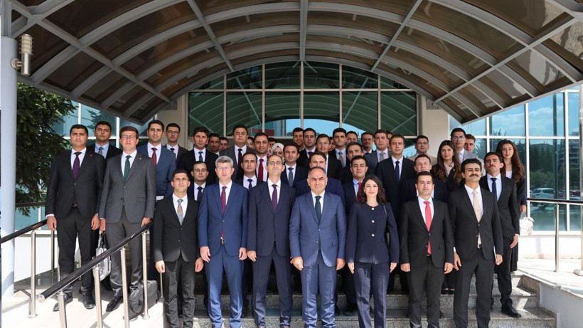 Hakim ve savcı yardımcıları bakanlıkta bilgilendirildi! Kaymakam adaylarının eğitimlerine katıldılar - Resim: 2