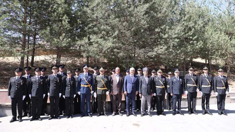 30 Ağustos Zafer Bayramı coşkuyla kutlandı! Başsavcı Hüseyin Kantar da katıldı - Resim: 1
