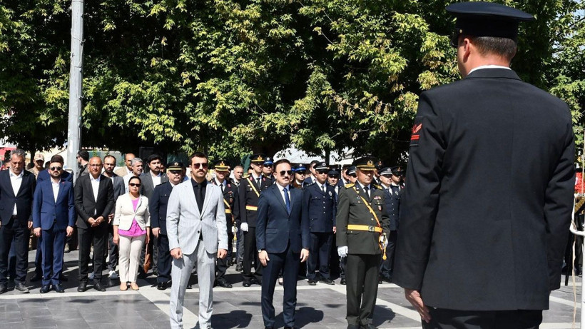 Malazgirt'te 30 Ağustos Zafer Bayramı törenle kutlandı - Resim: 5