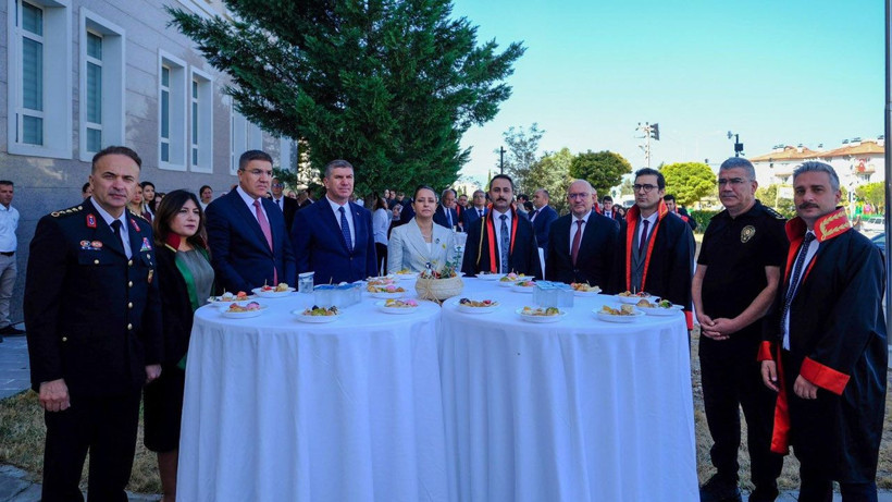 Burdur'da yeni adli yıl heyecanı! Yargı mensupları törende bir araya geldi - Resim: 4