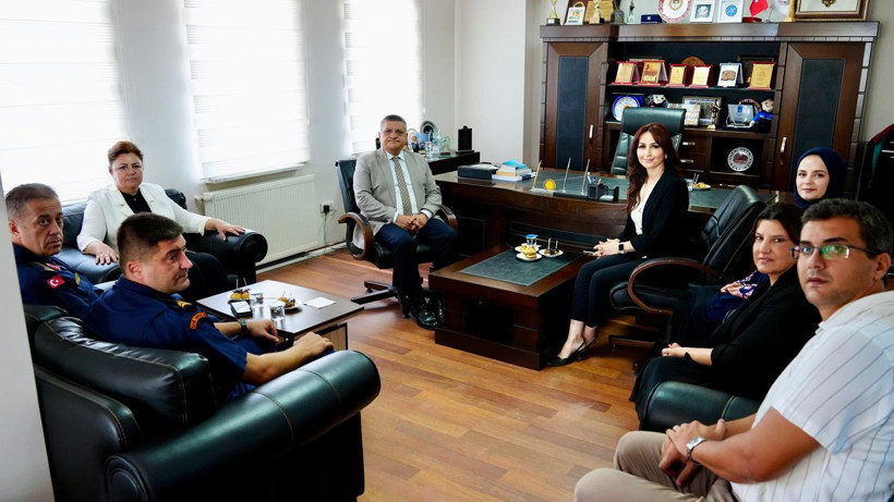 Vali Özarslan'dan Başsavcı Pektaş'a ziyaret - Resim: 3