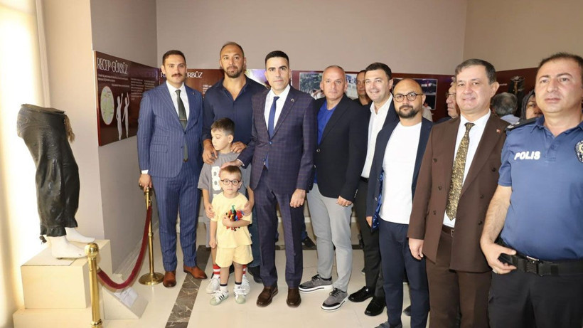 Elmalı’da Cumhuriyetin 102. yılı sergisi! Başsavcı Kocakale de katıldı - Resim: 1