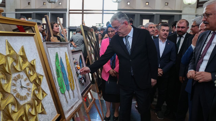Bursa Adliyesi'nde "El Sanatları Sergisi" açıldı - Resim: 2