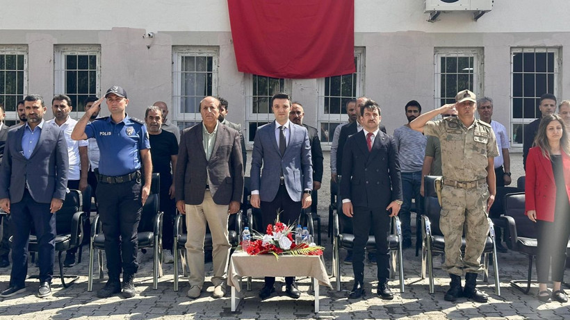 Her çocuğumuz bir fidan ilk ders yeşil vatan! Kaymakam Yılmaz ile Başsavcı Beyazay fidan dikiminde - Resim: 2