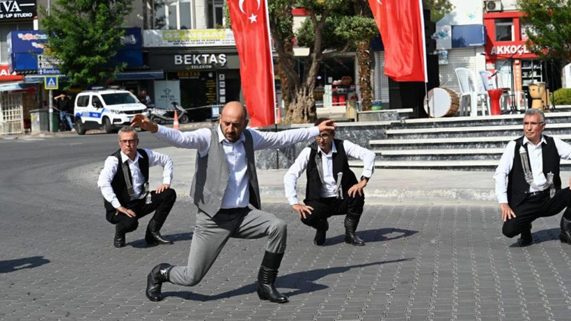 Bursa Karacabey'in kurtuluşunun 103'üncü yılı! Başsavcı Kılınç da geçit törenini izledi - Resim: 6