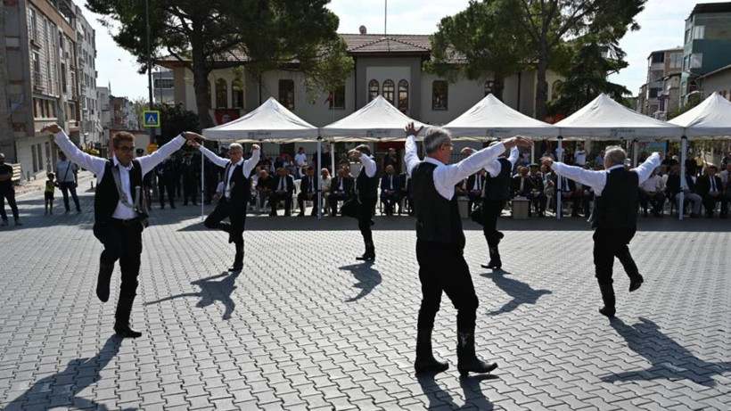 Bursa Karacabey'in kurtuluşunun 103'üncü yılı! Başsavcı Kılınç da geçit törenini izledi - Resim: 1
