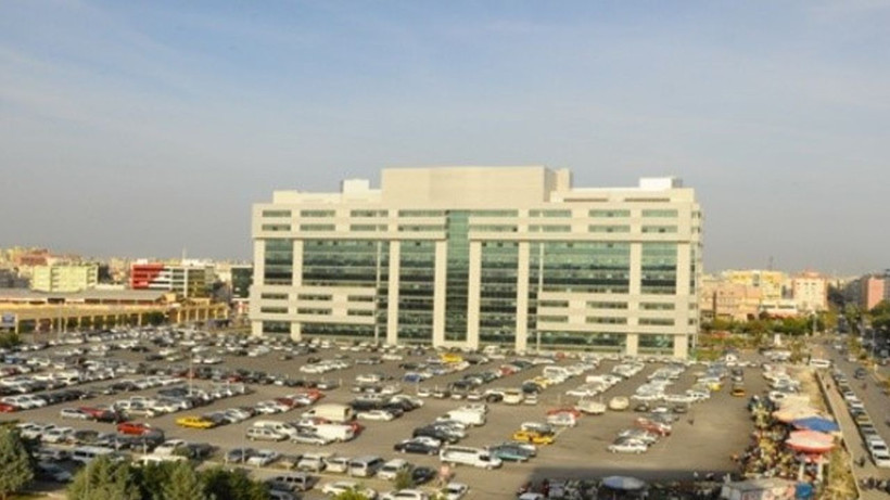 Vergi kaçakçılığı operasyonu! Aralarında kamu görevlilerinin de bulunduğu 7 kişi tutuklandı - Resim: 2