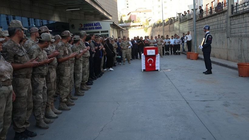 Karakol komutanı törenle uğurlandı! Başsavcı Yasin Coşkun da katıldı - Resim: 2