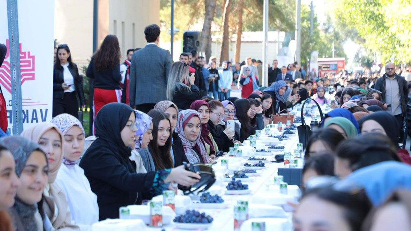 Erzincan'da öğrencilere "hoş geldiniz" kahvaltısı! Vali Aydoğdu ve Başsavcı Değerli de katıldı - Resim: 2