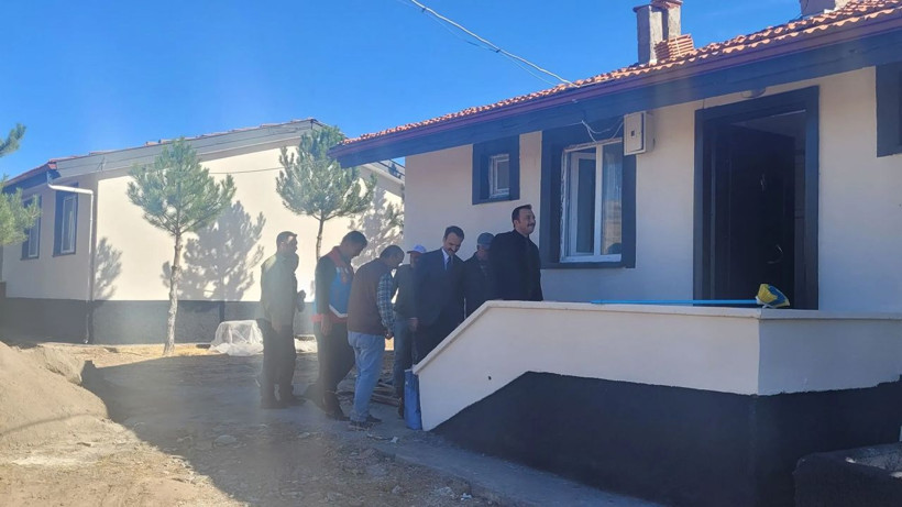 Kaymakam ile Başsavcı köy okullarını inceledi! İdareci ve öğretmenlerden bilgi aldılar - Resim: 1