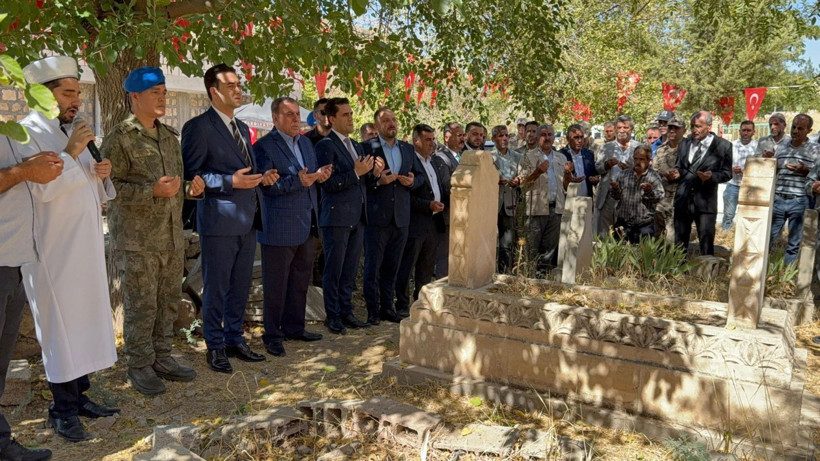 Midyat'ta 26 şehit unutulmadı! İlçe protokolü ve vatandaşlar dualarla andı - Resim: 3