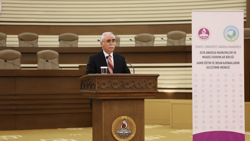 AYM'den 13. Uluslararası Yaz Okulu programı! AYM Başkanı Özkaya ailenin önemine dikkat çekti - Resim: 3