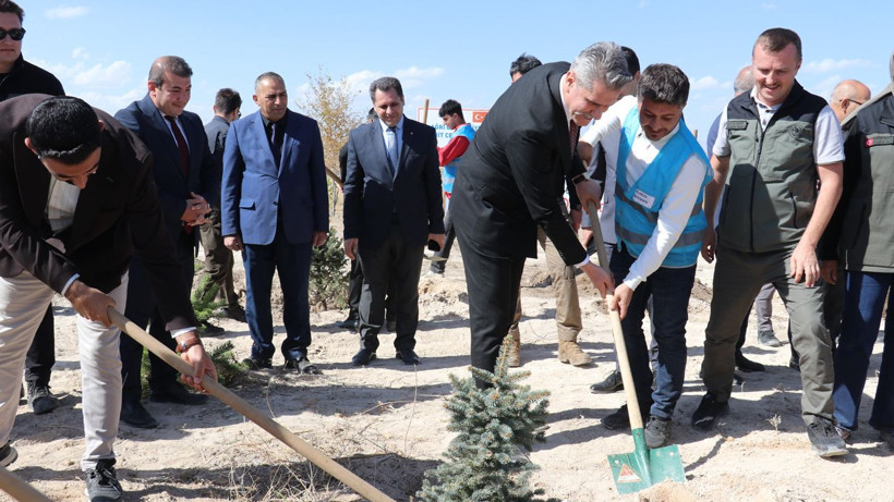 Yükümlüler yeni başlangıç için fidan dikti! Başsavcı Çalış da eşlik etti - Resim: 2
