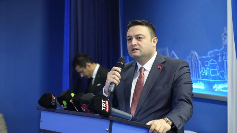 Cezaevinde Kur'an-ı ezberleyip 9 ayda hafız oldu! Vali Çelik ile Başsavcı Süren de törene katıldı - Resim: 4