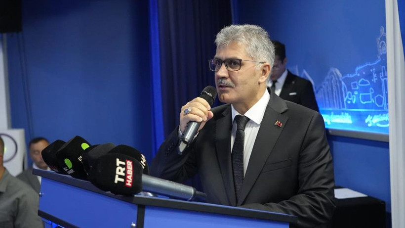 Cezaevinde Kur'an-ı ezberleyip 9 ayda hafız oldu! Vali Çelik ile Başsavcı Süren de törene katıldı - Resim: 3