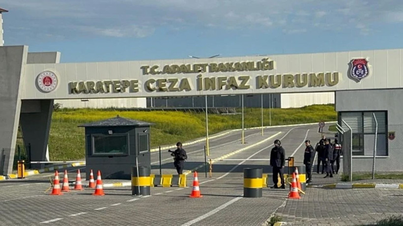 Bakan Yılmaz Tunç'tan geçmiş olsun mesajı! Sağlıklarına kavuşma temennisinde bulundu - Resim: 1