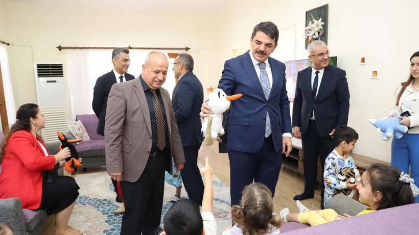Başsavcı Altuğ Kürşat Şahin Çocuk Evleri Sitesi'nde! Hakim ve savcılarla oyuncak dağıttı - Resim: 5