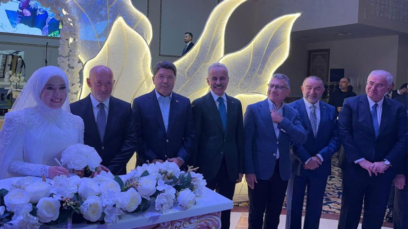 Kamu Denetçisi Balta, dünya evine girdi! Bakan Tunç ve Mehmet Akarca şahitlik etti - Resim: 2