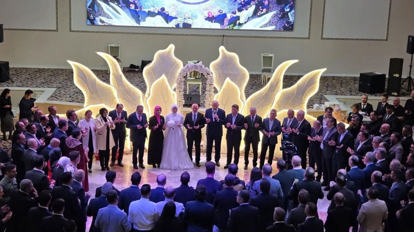 Kamu Denetçisi Balta, dünya evine girdi! Bakan Tunç ve Mehmet Akarca şahitlik etti - Resim: 4