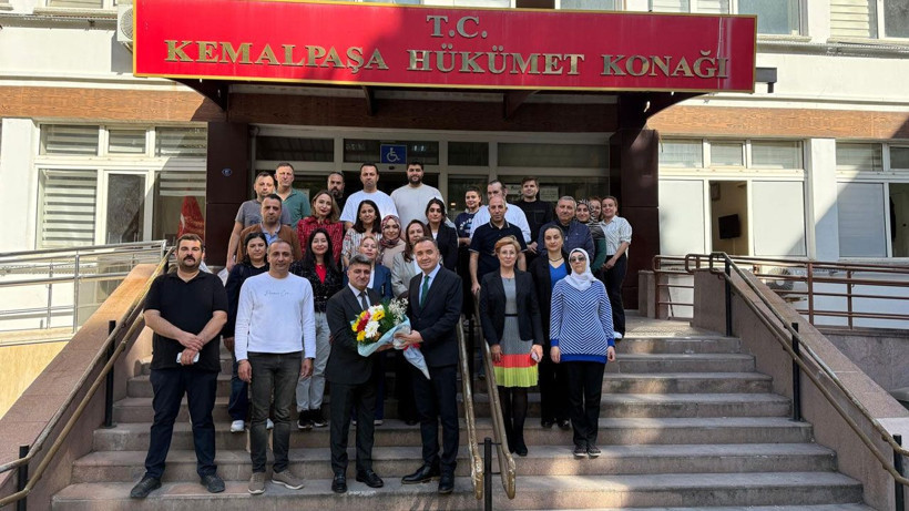 Yargı mensuplarına duygusal uğurlama! O adliye yeni binasına taşındı - Resim: 1