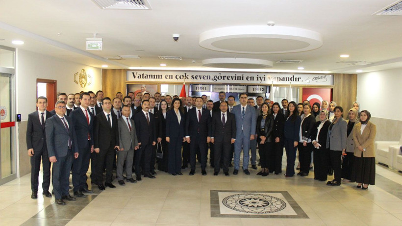 HSK Üyesi Ateş’ten adliye ziyaretleri! - Resim: 1