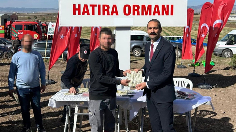 Sandıklı Adliyesi’nden örnek proje: Bir Kitap, Bir Fidan - Resim: 4