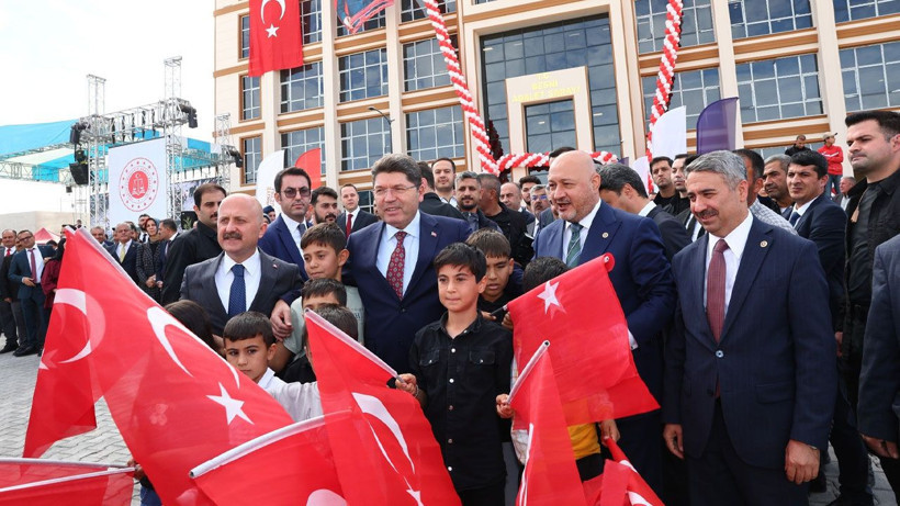 Besni Adalet Sarayı hizmete açıldı! - Resim: 2