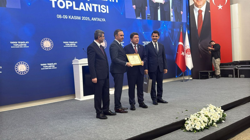 Yargı teşkilatına başarı belgesi! Bakan Tunç takdim etti - Resim: 5