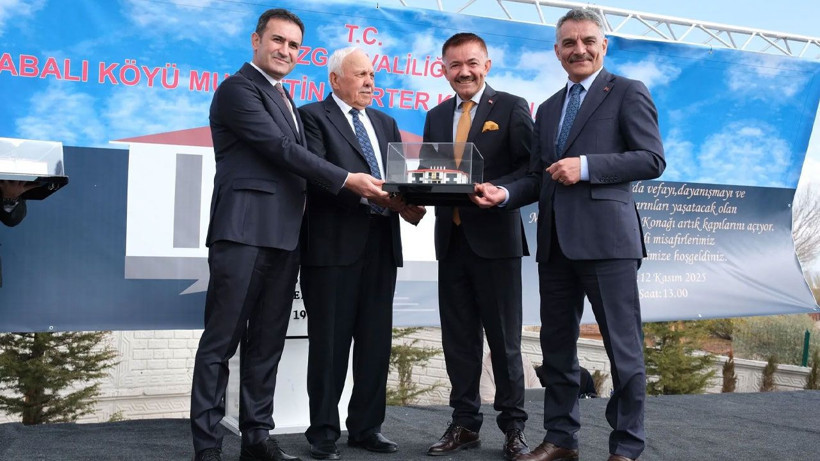 HSK üyeleri ve yargı mensuplarından köy konağı açılışına çıkarma! Seyfi Han’dan açılış konuşması - Resim: 2