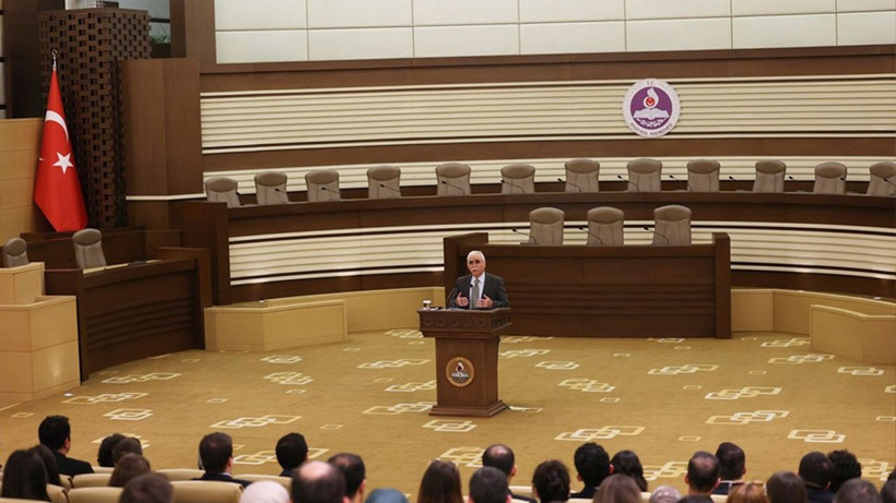 AYM Başkanı Özkaya, hakim ve savcı yardımcıları ile buluştu! - Resim: 4