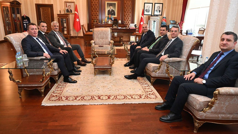 HSK Üyesi Hakan Yüksel’den Kırıkkale’ye ziyaret! Yargı teşkilatıyla buluştu - Resim: 7