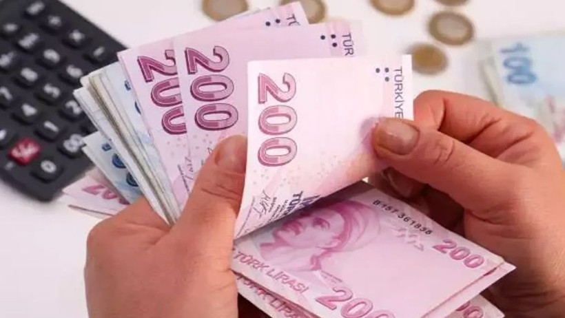 EMEKLİYE EK ZAM NETLEŞTİ! Aylığı 14.469 TL ve üzerinde olanlar için yeni maaş tablosu - Resim: 1