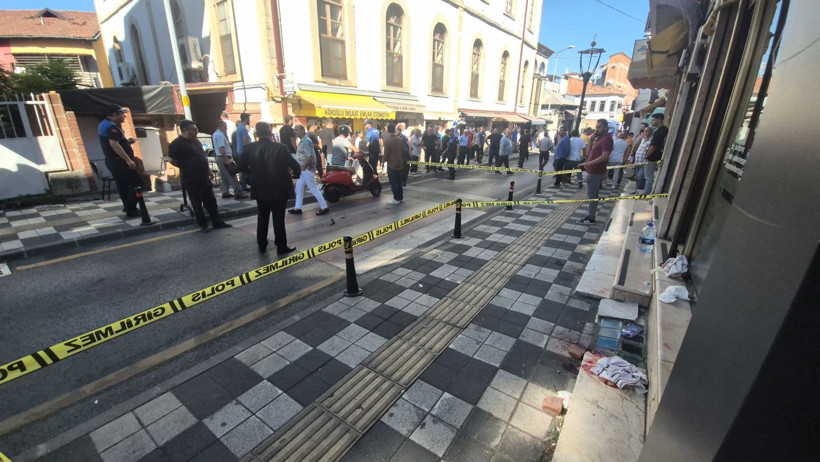 Başsavcı Şahin, berberdeki saldırıyı olay yerinde inceledi - Resim: 1