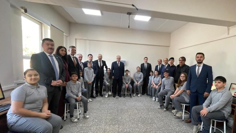 Adliyenin bilgisayarları çocuklara umut oldu! Köy okulunda bilişim sınıfı kuruldu - Resim: 5