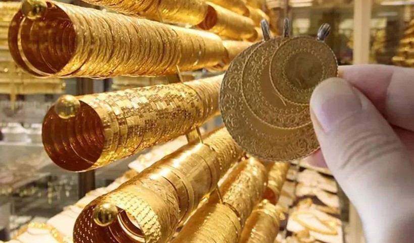 ALTIN FİYATLARINDA SON DURUM! Gram altın bugün ne kadar oldu? Çeyrek altın kaç TL? (4 Şubat 2025) - Resim: 1