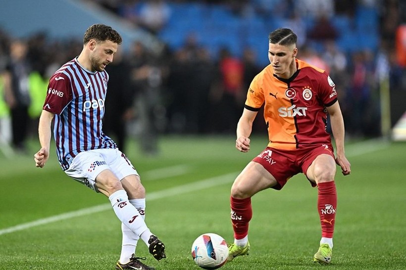 14 MAYIS ÇARŞAMBA REYTİNG SONUÇLARI AÇIKLANDI: Sahipsizler, Eşref Rüya, Leyla, Trabzonspor-Galatasaray maçı. Dün en çok ne izlendi? - Resim: 5