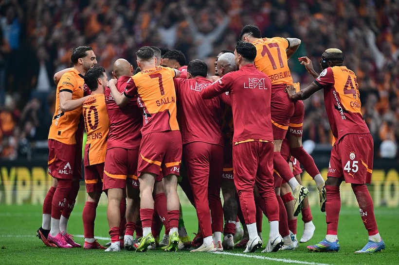 GALATASARAY SON DAKİKA HABERİ: Galatasaray dev gelirin sahibi oldu! Şampiyonluk sonrası para yağacak - Resim: 6