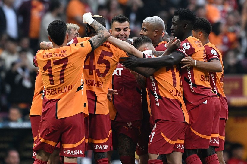 GALATASARAY SON DAKİKA HABERİ: Galatasaray dev gelirin sahibi oldu! Şampiyonluk sonrası para yağacak - Resim: 9