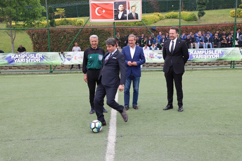 Savcılar ve kurum müdürleri yeşil sahada ter döktü! İşte şampiyon - Resim: 2