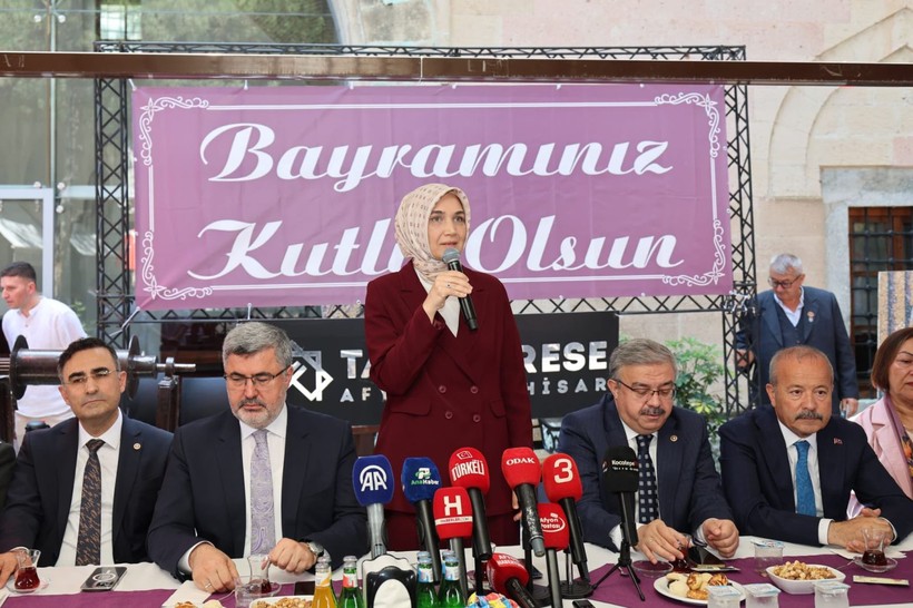 Afyonkarahisar protokolü bayramda buluştu: Başsavcı Karabacak da katıldı - Resim: 3