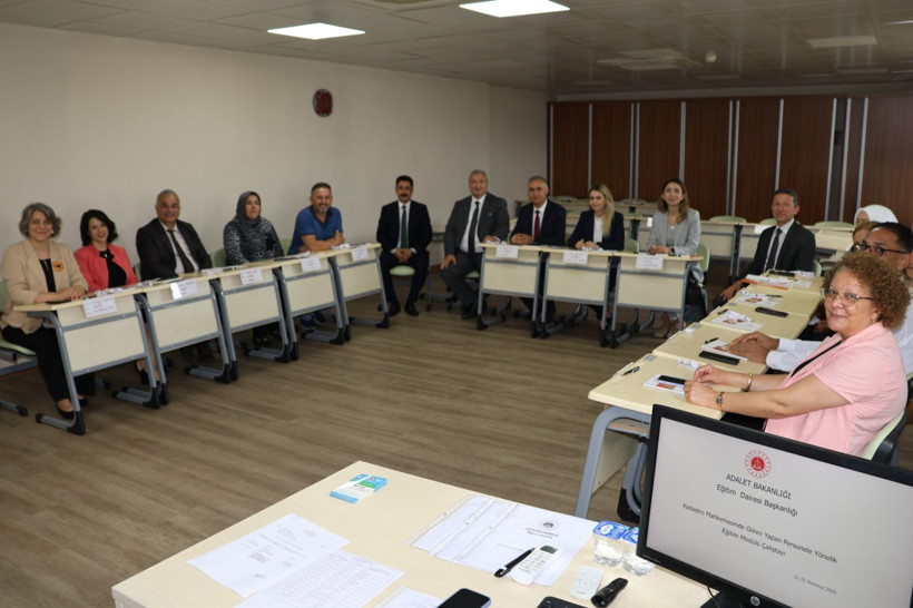 Kadastro mahkemesi personeline özel eğitim modülü çalıştayı gerçekleştiriliyor! - Resim: 4