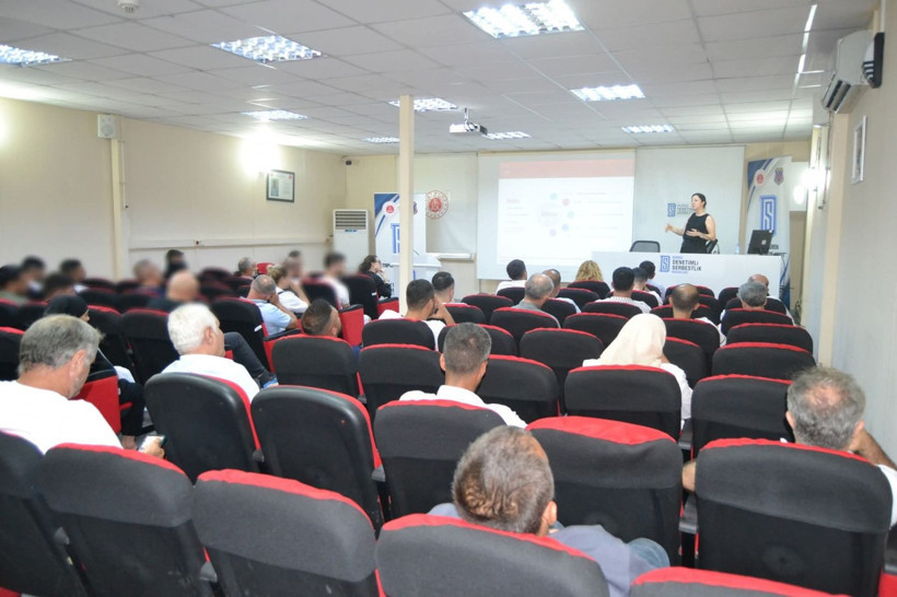 Bursa’da “Ailenin Önemi” seminerinde aile ve çocuklara yönelik ortak proje hazırlığı - Resim: 2