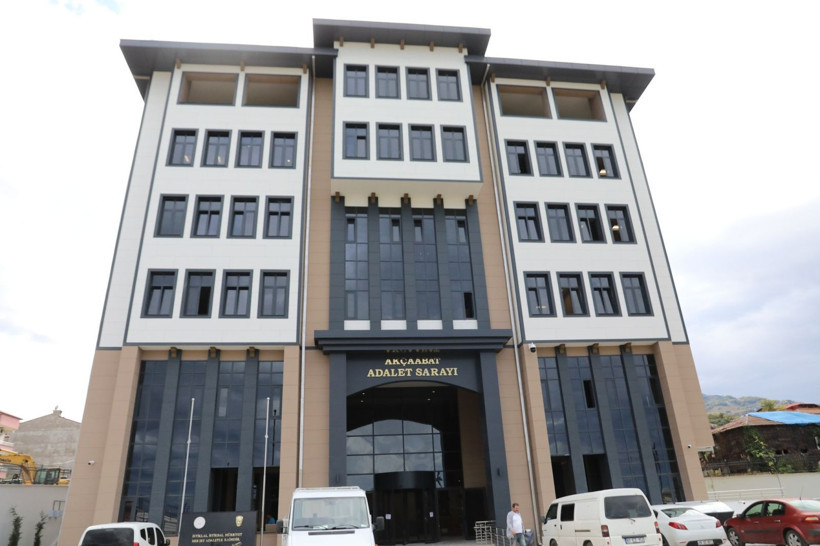 İlçe protokolü Akçaabat Adalet Sarayı’nda incelemelerde bulundu - Resim: 6