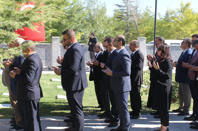 Bolvadin’in 104. kurtuluş yıl dönümü Kaymakam ve Başsavcının katılımıyla kutlandı - Resim: 4